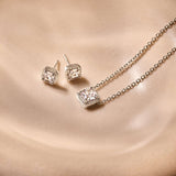 Classic Square Zirconia Earstuds